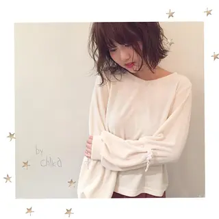 ミディアム 市川 千夏のヘアスタイル