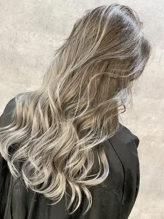 セミロング カラー ヘアアレンジ ネイル マツエク・マツパ 井上 一平のヘアスタイル