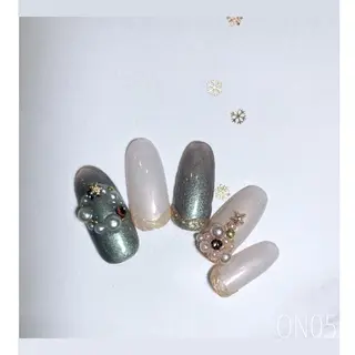 ネイル 園 寛子 （ネイリスト）のネイルデザイン