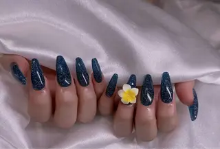 ネイル 長さ出し専門店 RIRIのネイルデザイン