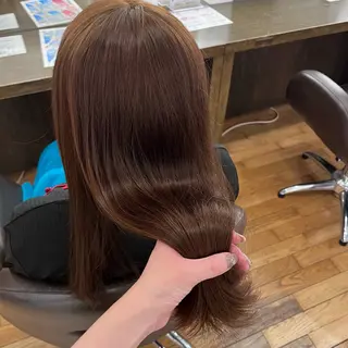 ロング カラー 透明感艶カラー/ 岡田澪香のヘアスタイル
