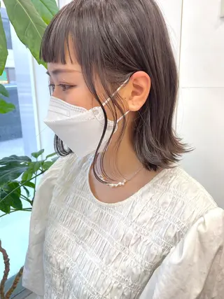 ショート カラー レイヤーカット/透明 感カラー🩵中村友美のヘアスタイル