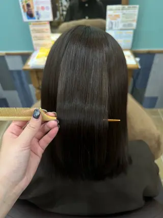 セミロング カラー 西村 美依奈のヘアスタイル