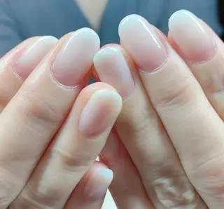 ネイル ニュアンスネイル🌈 MYU Nailsのネイルデザイン