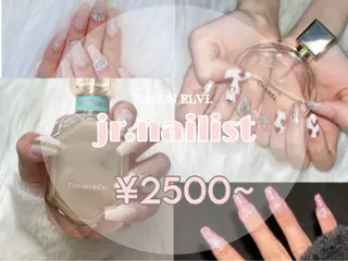 ネイル SALON ELVI.のネイルデザイン