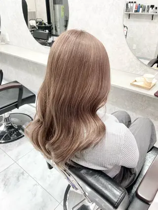 ミディアム 🦋ハイトーン🦋 石山 希理🦋のヘアスタイル