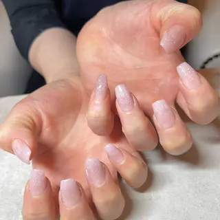 ネイル 信太 由貴子のネイルデザイン