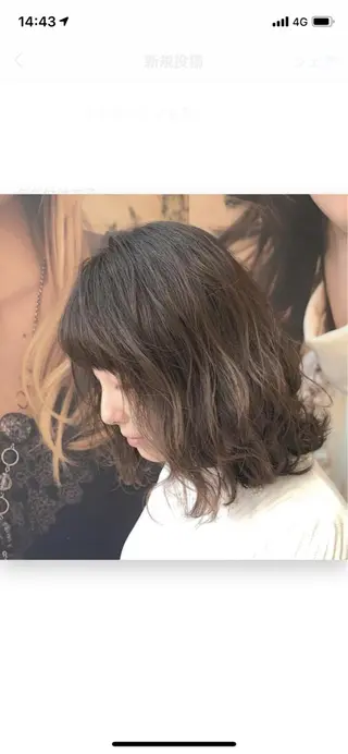 ミディアム 店長ハイトーンカラー 柞山史奈のヘアスタイル