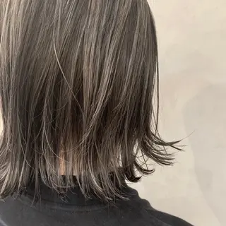 ミディアム ︎︎🧸 ユリ ︎︎🧸のヘアスタイル