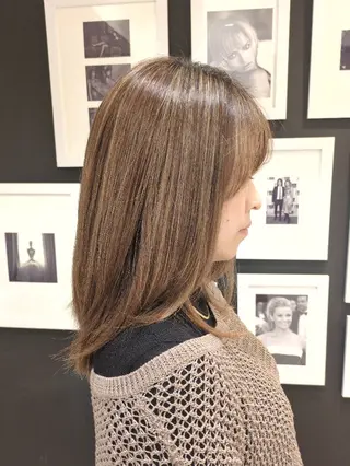 カラー WARREN・TRICOMI NEW YORK 表参道店所属・ハイライト/白髪ぼか し/透明感/惇平のヘアスタイル