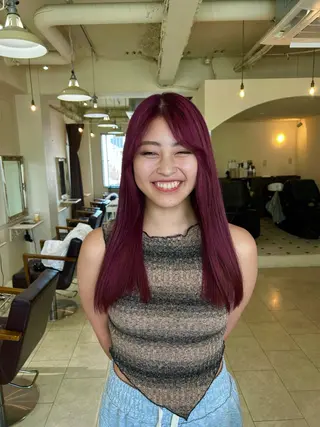 ロング Maho/海外 レイヤー/ハッシュのヘアスタイル