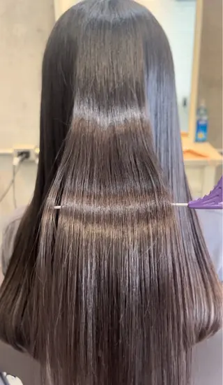 ロング 秋澤 楓のヘアスタイル