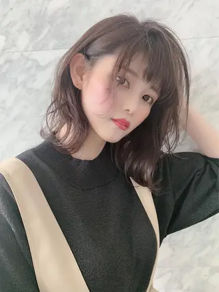 ミディアム カラー なかの たくみのヘアスタイル