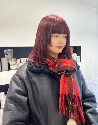 ミディアム カラー けいこ🍊ニュアンス ネイル/個性派ネイルのネイルデザイン