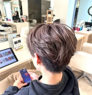 カラー メンズ 艶髪 黄金比みくのヘアスタイル