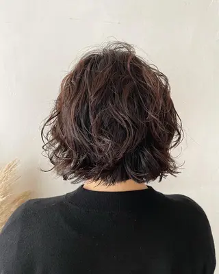 ショート カラー パーマ 土屋 紗也果のヘアスタイル