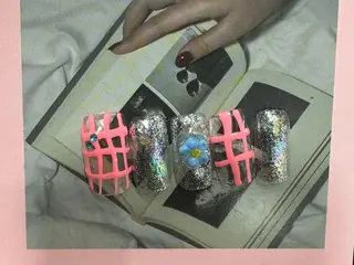 ネイル 個性派ネイル 🌼 ハルカ ♡の眉毛・アイブロウイメージ