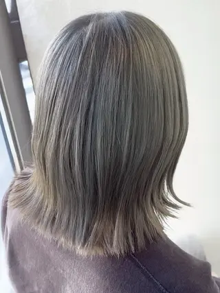 ミディアム カラー 透明感color ハイトーン✨みくりのヘアスタイル