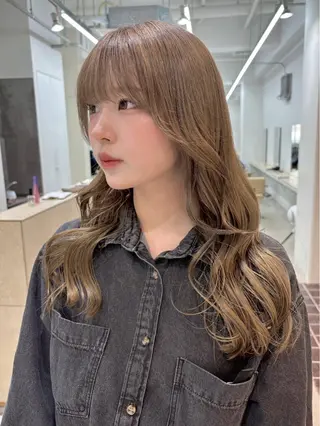 ロング カラー 🪐ブリーチ/y2k ヘア🪐HARUKAのヘアスタイル