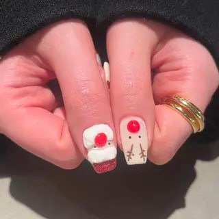 ネイル 長谷川 亜美のネイルデザイン