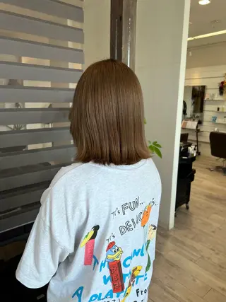 ミディアム 三原 つばさのヘアスタイル