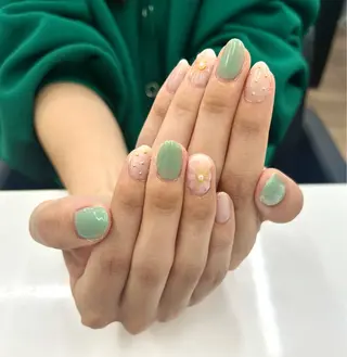 ネイル 小林 くるみのネイルデザイン