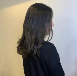 ロング カラー stylist店長 岡本真依のヘアスタイル