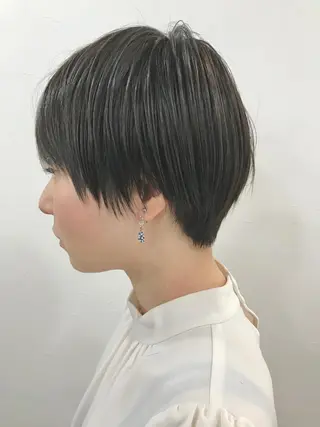 ショート ショートヘア、ボブ こやさん　コヤマのヘアスタイル