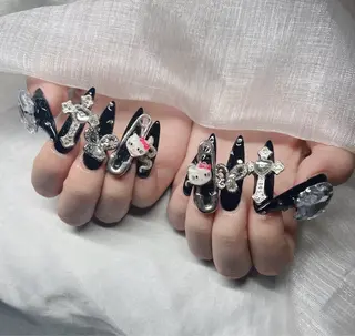 ネイル Lee Nailsのネイルデザイン