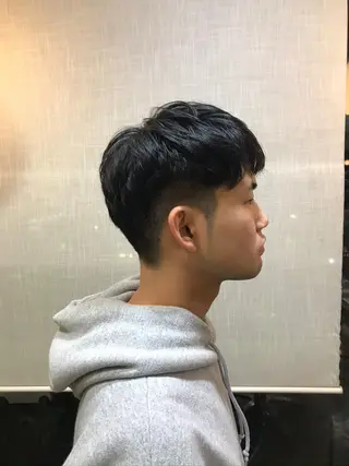 メンズ 石田 有矢のヘアスタイル