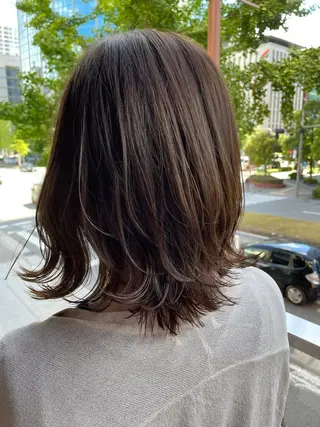 ミディアム ナギサ/ 大分森町のヘアスタイル