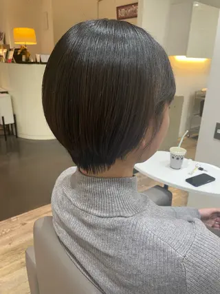 ショート オリーブベージュ/シ ョートボブたまき🧡のヘアスタイル