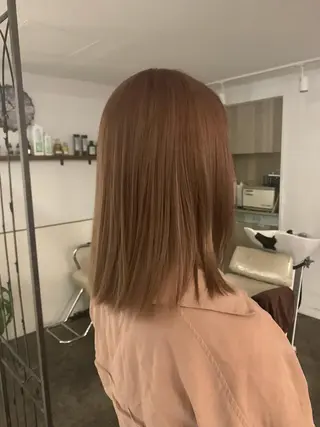 セミロング カラー 近藤千翔🩵 髪質改善Periodのエステ・リラクイメージ
