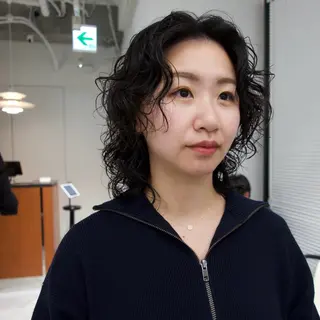 ミディアム パーマ ヘアアレンジ 🌐サトウ リョウ🌐のヘアスタイル