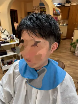 ショート メンズ 鈴木 未歩のヘアスタイル
