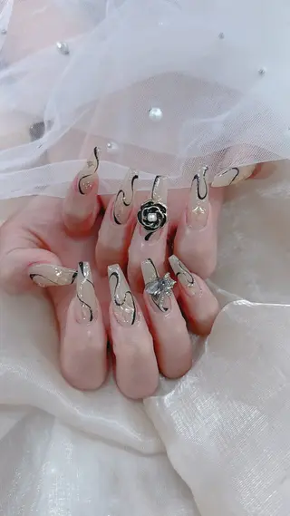 ネイル MissU ネイルサロンのネイルデザイン