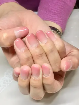 ネイル 新宿ネイルサロン ジェミディローサのネイルデザイン