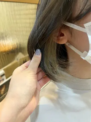 ミディアム カラー 瀧上 菜津美のヘアスタイル