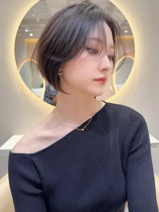 ショート カラー 縮毛矯正✨🫧 レイヤー川村利幸のヘアスタイル