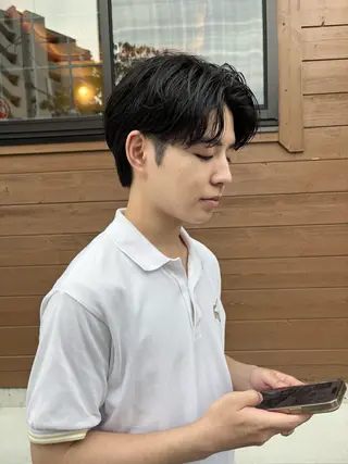 パーマ メンズ 五十嵐 雄毅のヘアスタイル