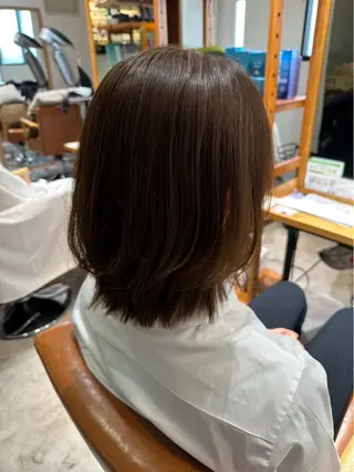 ミディアム カラー 笠原 裕貴のヘアスタイル