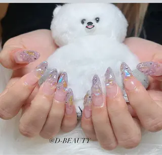 ネイル D-BEAUTY Nailsalonのネイルデザイン