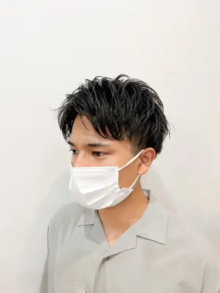 ショート メンズ メンズカット曲がる 縮毛矯正佐々木タクマのヘアスタイル