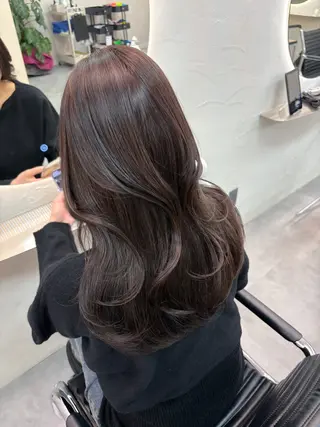 カラー Hz/ヘルツ SHIHOのヘアスタイル