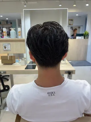 パーマ メンズ ニュアンスパーマ/ フェザー/マッシュのヘアスタイル