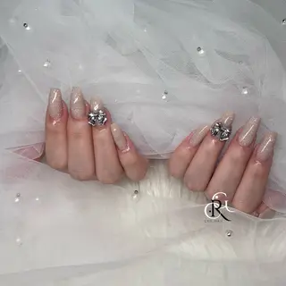 ショート 美フォルムスカルプ✨ RENAのネイルデザイン
