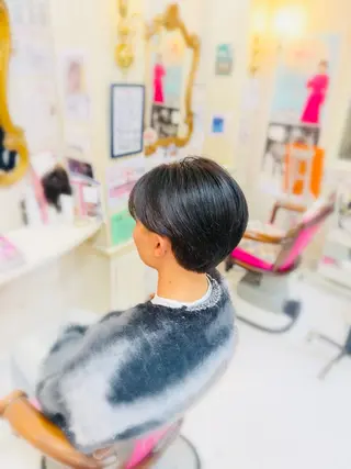 メンズ 菅沼 美咲のヘアスタイル