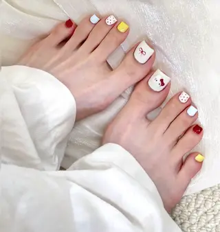 ネイル THE ONE 鈴木のネイルデザイン