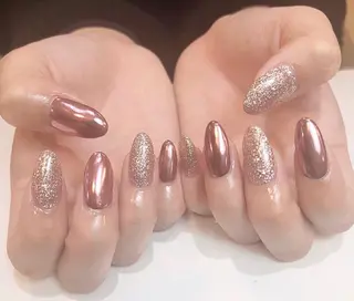 ネイル キラリ ネイルサロンのネイルデザイン