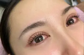 マツエク・マツパ まつ毛パーマ眉毛専門 ミナミの眉毛・アイブロウイメージ